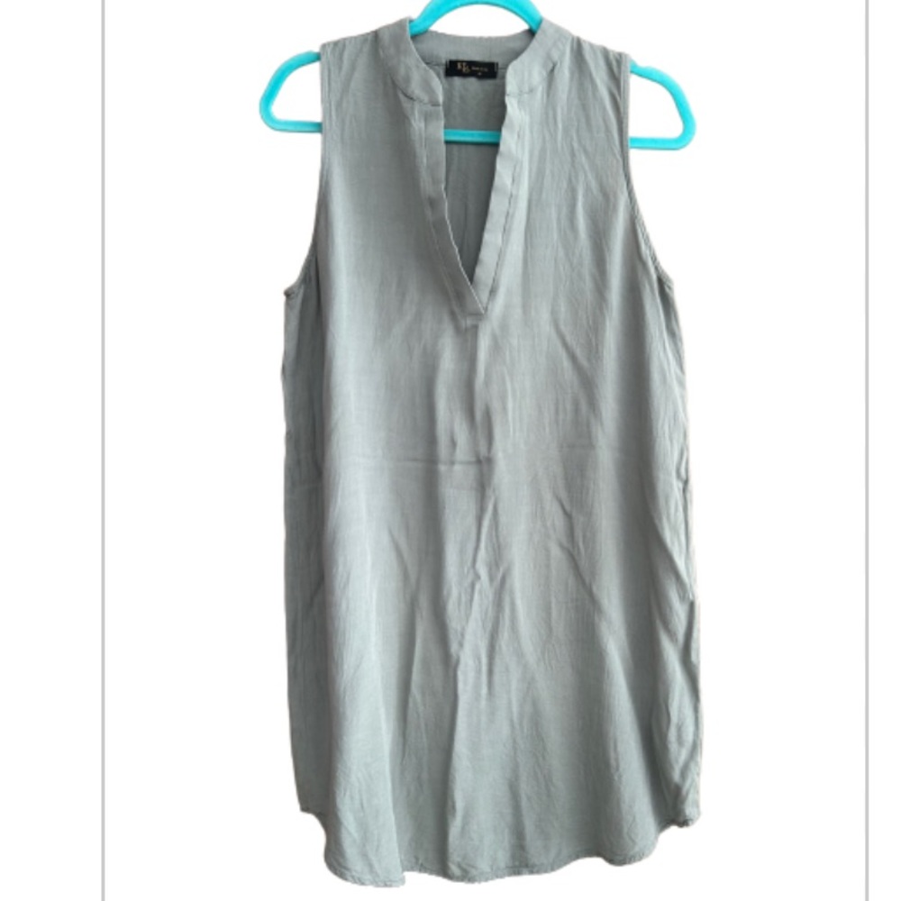 KLD tunic size medium